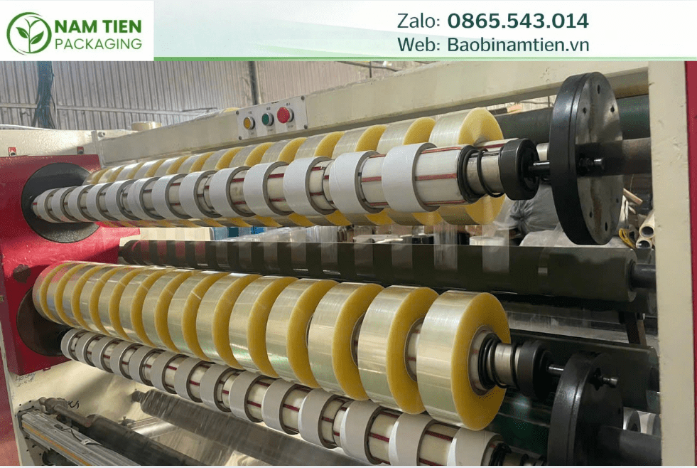 Giá băng keo trong 5cm